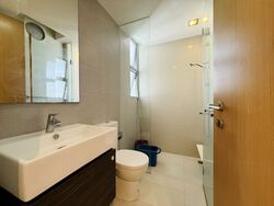 Prive (D19), Condominium #575954251